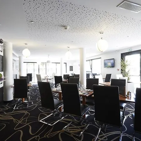 Sure By Western Hotel Plaisir